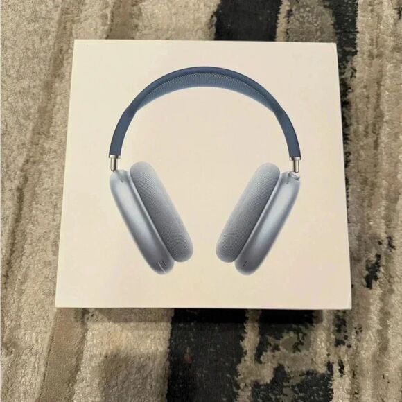 Apple Other - Sky Blue AirPod Pro Max barley used